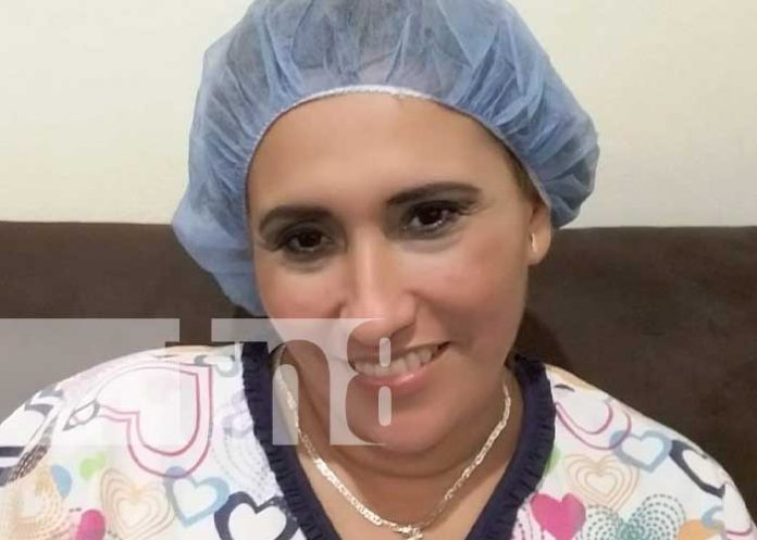 Familiares de anestesióloga convocados a reconocer artículos