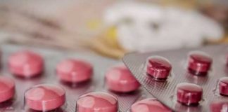 Anticonceptivos hormonales aumentan riesgo de cáncer de mama
