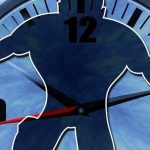 ChatGPT responde si realmente existen los viajes en el tiempo