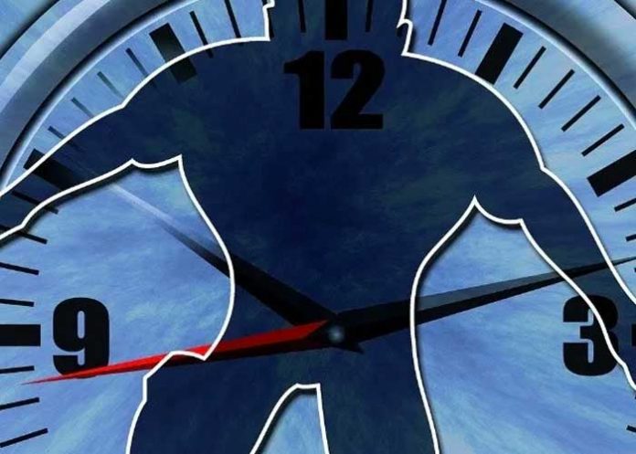 ChatGPT responde si realmente existen los viajes en el tiempo