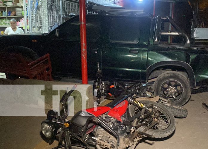 Foto: En Juigalpa a un camión se le apaga el motor, provocando múltiples choques / TN8