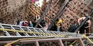 Mueren 13 personas tras colapso del piso de un templo en India