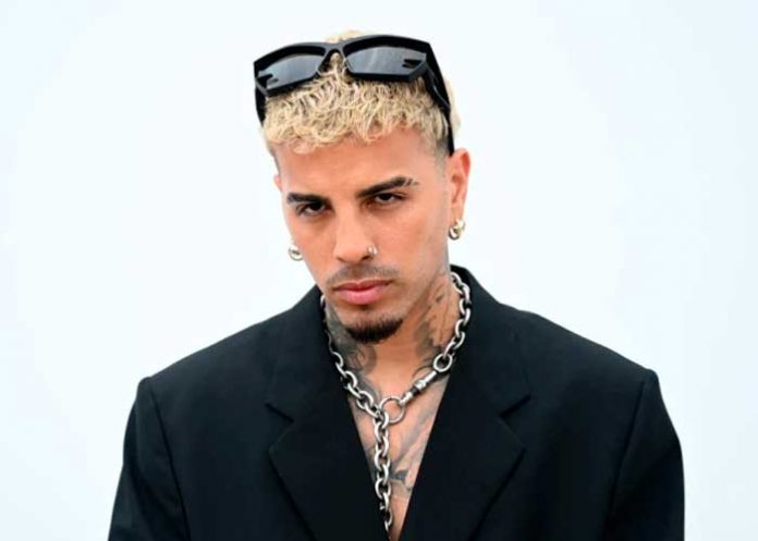 2 Rauw Alejandro termina en un hospital tras concierto en Estados Unidos