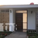 Inauguran cuatro cabañas y una pasarela aérea en la Isla del Amor Foto: Inauguran cuatro cabañas y una pasarela aérea en la Isla del Amor / TN8