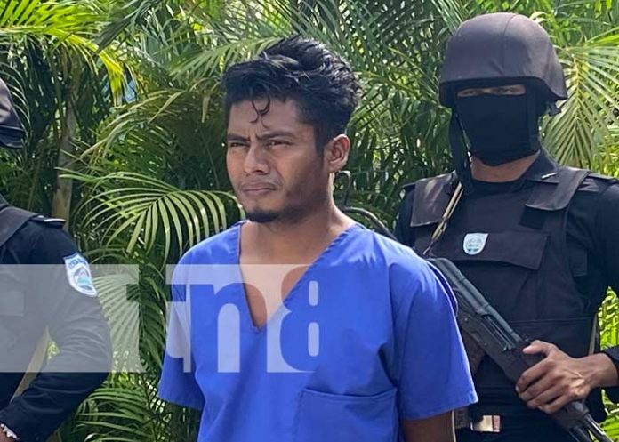 2 Policía Nacional captura a 2 presuntos delincuentes en Chinandega
