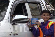 Foto: Sensibilizan a conductores con cartillas de medidas de seguridad en Jinotega / TN8