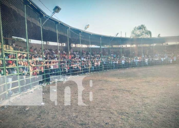 Foto: Familias disfrutan de fiestas patronales en San José de Los Remates / TN8