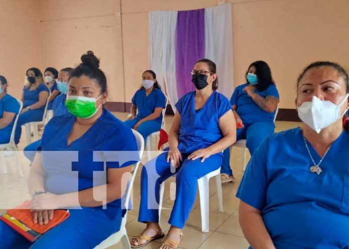 2 Privadas de libertad del penal de Tipitapa reciben diversos talleres