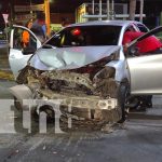 ¡Tremendo encontronazo! Hombre se estrella en el sector del Guanacaste, en Managua Hombre se estrella en el sector del Guanacaste, en Managua