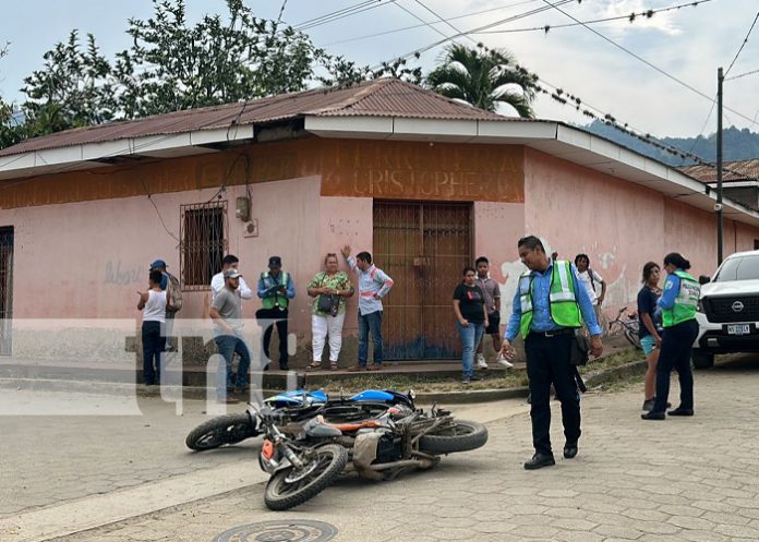 3 Desatender una señal de alto fue la posible causa de un accidente vial en Jalapa