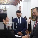 Embajadora de Nicaragua entrega Copias de Estilo al Canciller de Venezuela, Yvan Gil Embajadora de Nicaragua entrega Copias de Estilo al Canciller de Venezuela, Yvan Gil