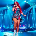 Karol G establece código de vestimenta para sus conciertos