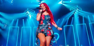 Karol G establece código de vestimenta para sus conciertos