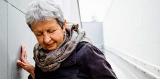 Riesgo de infarto aumenta en mujeres con menopausia