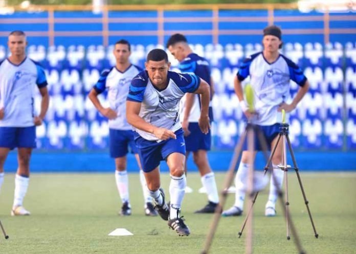 Francisco-Flores nicaragua, entrenamiento, fútbol, nicaragua,