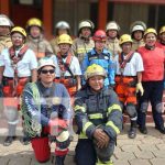 Con rostro de mujer: Bomberas demuestran su valía en Nicaragua Foto: Valor y sacrificio con las bomberas en Nicaragua / TN8