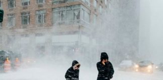12 muertos dejan las fuertes tormentas de nieve en el sur de California