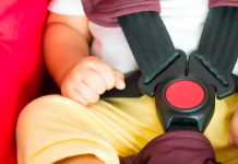 ¡Imperdonable! En Florida padre olvida a su bebé en el carro y muere de calor Golpe de calor en Florida mata a niño de dos años