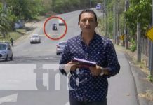 ¡Hasta cuándo! Captan a imprudentes peatones y motorizados en la Cuesta El Plomo Foto: Imprudencias captadas en vivo desde la Cuesta El Plomo / TN8