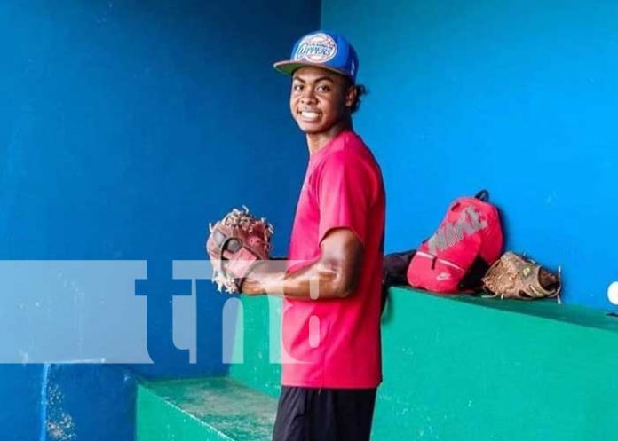 Foto: Duque Hebbert, el jugador que pronto estará en Grandes Ligas / TN8