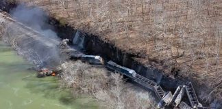 Al menos tres heridos dejó el descarrilamiento de un tren en West Virginia