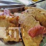 Queso y tres carnes: Conozca la «enchilada molotov» de Managua Foto: Esta es la enchilada molotov, una delicia en Managua / TN8