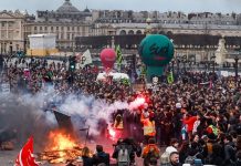 Miles continúan protestando en Francia contra el gobierno autoritario de Macron Miles continúan protestando en Francia contra el gobierno autoritario de Macron