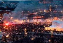Fuertes enfrentamientos entre manifestantes y Policía en protestas en Francia Fuertes enfrentamientos entre manifestantes y Policía en protestas en Francia