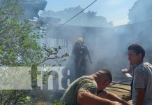 Arde vivienda del barrio Isaías Gómez, Managua Arde vivienda del barrio Isaías Gómez, Managua