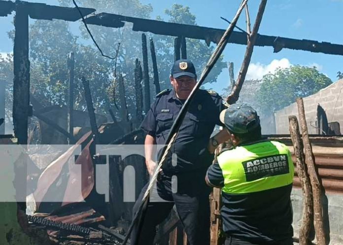 Foto: Incendio devora dos viviendas en Diriamba / TN8