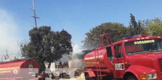 Foto: Incendio en una finca de Carretera Nueva a León / TN8