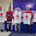 INISER donó vestimenta para plan verano y otorgó seguros en la Cruz Roja Foto: Donación del INISER a la Cruz Roja Nicaragüense / TN8