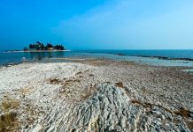 ¡Algo catastrófico viene! Inusual retiro del mar en las costas de Italia ¡Algo catastrófico viene! Inusual retiro del Mar en las costas de Italia
