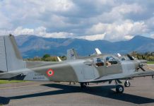 Fuego en el cielo de Italia tras choque de dos aviones de la Fuerza Aérea