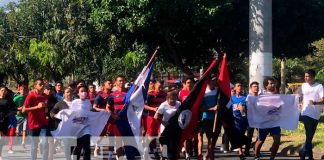 Jóvenes Conmemoraron la Cruzada Nacional de Alfabetización haciendo deporte/TN8