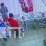 Foto: Ladrón descarado en el Mercado Oriental / TN8