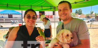 Familia de León participaron en el festival "Mi mascota, Mi amigo"