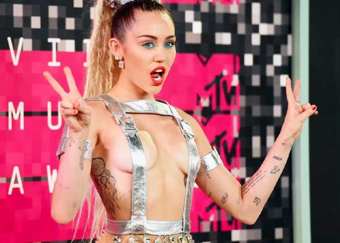 m-iley2 Miley Cyrus regresará a Disney para el lanzamiento de su octavo disco