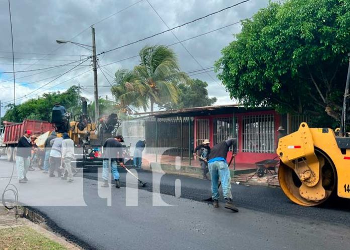 Asfaltan calles de Managua en el sector de Linda Vista/TN8