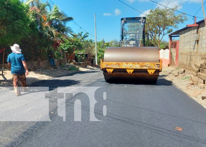 Familias del barrio Hilario Sánchez, en Managua, estrena 7 calles nuevas