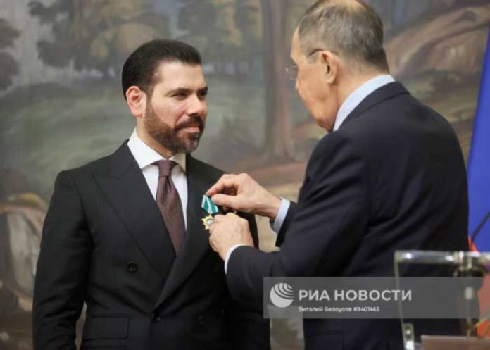 mau Rusia otorga condecoración al Compañero Laureano Ortega Murillo y la Embajadora Alba Torres