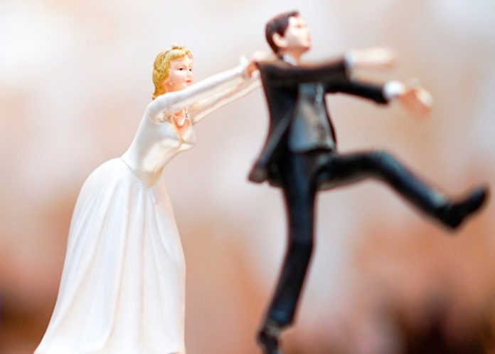 Recién casado le mete tremenda 