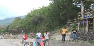 Masiva jornada de limpieza en Playa Santa Cruz, Isla de Ometepe