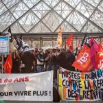 En París bloquean el museo Louvre en protesta a la reforma de pensiones En París bloquean el museo Louvre en protesta a la reforma de pensiones