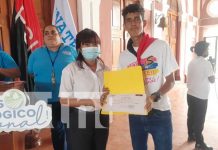 Realizan Liga del Saber sobre la Cruzada Nacional de Alfabetización en Granada Foto: Liga del Saber desde Granada con la CNA / TN8