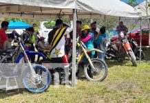 Rugen los motores en competencia Nacional de motocross en Managua Rugen los motores en competencia Nacional de motocross en Managua