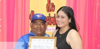 Foto: Entregan reconocimientos a mujeres deportistas en Siuna y Nandaime / TN8