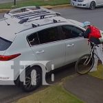 «Lacra» robó, a plena luz del día, espejos de un vehículo en Managua "Lacra" roba a plena luz del día espejos de un vehículo en Managua
