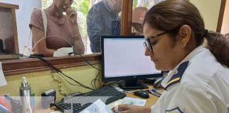 Foto: Servicios de trámites migratorios en Granada / TN8