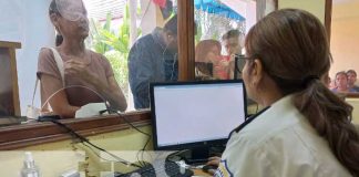 Foto: Servicios de trámites migratorios en Granada / TN8